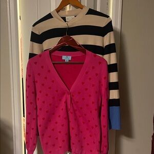 Set of 2 Sweaters - Beige, Black, and Blue & Pink/Red Hearts